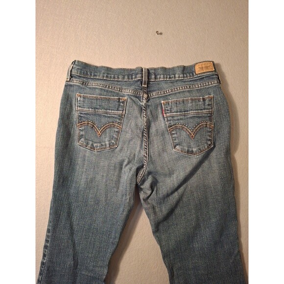 Levi's 515 Bootcut Women's Jeans Size 12M Medium Wash (32x30) Chore outside - Picture 14 of 14